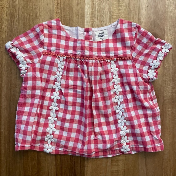 Mini Boden Other - Mini Boden Red Pink White Gingham Top 3Y-4Y